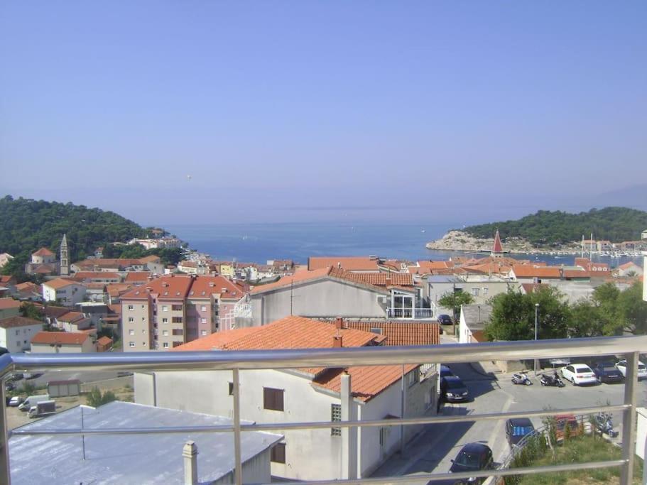 Apartment Lucija - Cozy Flat In The City Center With A Sea View & Parking Makarska Exterior foto