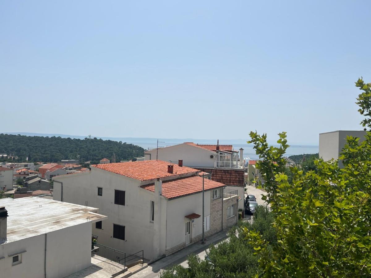 Apartment Lucija - Cozy Flat In The City Center With A Sea View & Parking Makarska Exterior foto