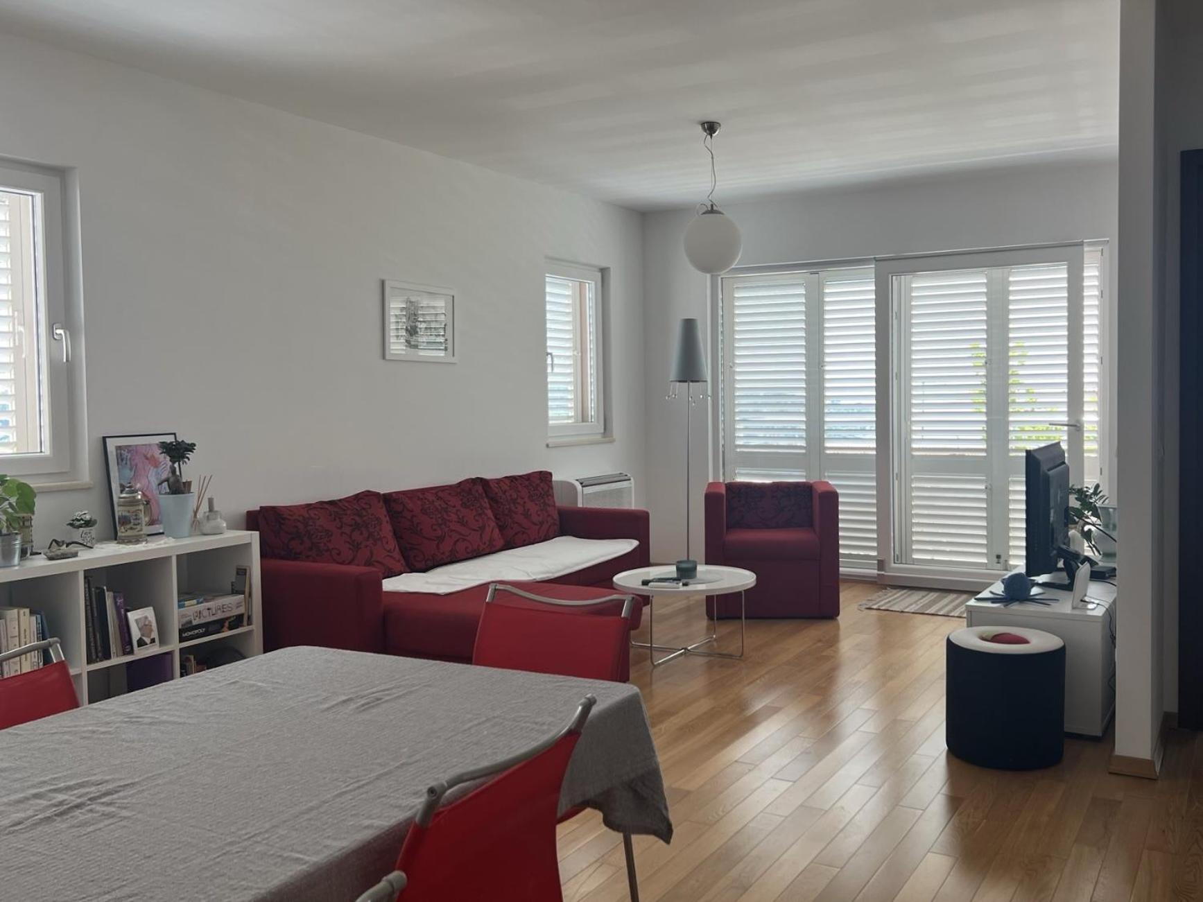 Apartment Lucija - Cozy Flat In The City Center With A Sea View & Parking Makarska Exterior foto